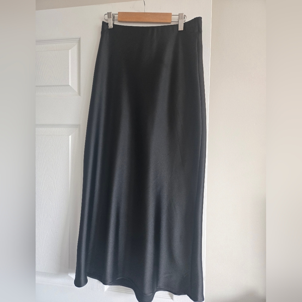 Zara Black Satin Midi Skirt - Elegant Silk-Feel Slip Skirt - Size Small